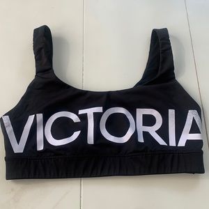VICTORIAS SECRET SPORT BRA